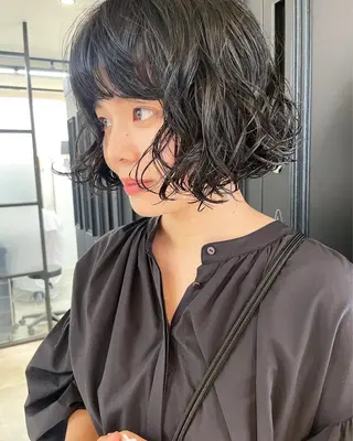 ショート パーマ 吉江 結菜のヘアスタイル