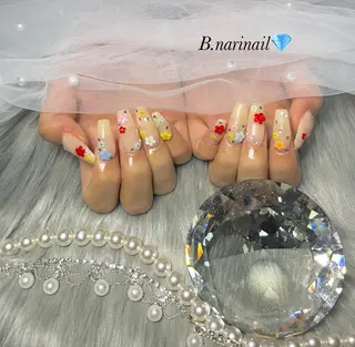ネイル b.nari nailのネイルデザイン