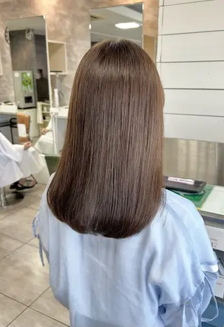 ミディアム レイヤー/艶髪カラー 森本くるみのヘアスタイル