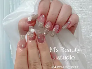 ネイル エムズ ビューテイースタジオのネイルデザイン