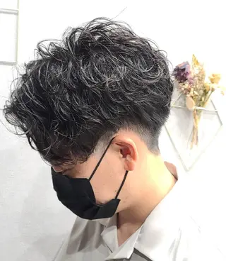 ショート パーマ 井澗 修二のヘアスタイル
