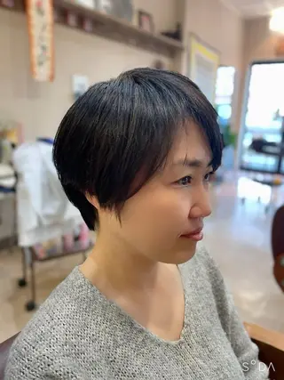 ショート カラー/フリーランス 鈴木 亜紀子のヘアスタイル