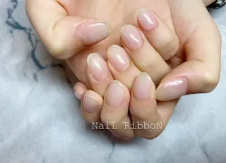 ネイル ネイルリボン 受付スタッフのネイルデザイン