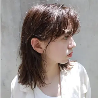セミロング パーマ Ravo 西村 優花のヘアスタイル