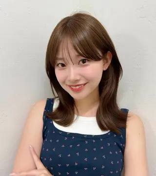 ミディアム カラー ❤️アヤカ レイヤーカット❤️のヘアスタイル