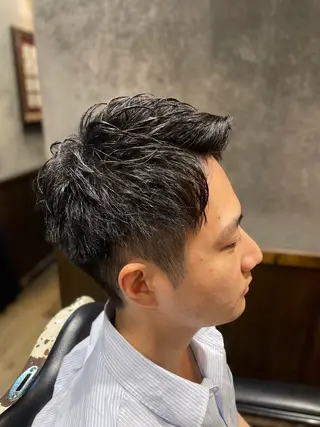 ヘアアレンジ メンズ 京都フェードカット 田嶋勇祐のヘアスタイル