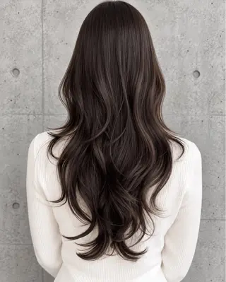 セミロング カラー ヘアアレンジ 🌫️大人韓国ヘア 🌫️naoyaのヘアスタイル