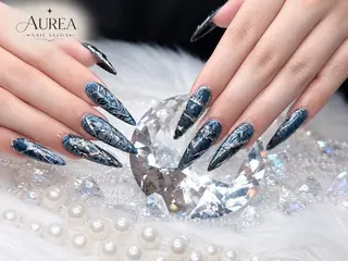ネイル AUREA Nail 心斎橋店のネイルデザイン