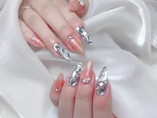 ネイル M🌷nail 長さだし専門店のネイルデザイン