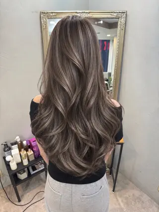 ロング カラー 髪質改善カラー韓国風 レイヤーtudaのヘアスタイル
