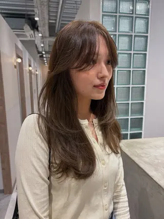 ミディアム カラー 砂原 ひよりのヘアスタイル