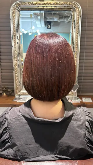 ミディアム 平出 千尋のヘアスタイル
