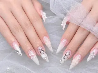 ロング カラー Bling Salonのネイルデザイン