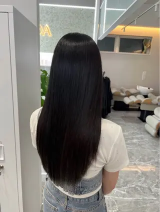 ロング オオタ ユウトのヘアスタイル