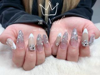 ロング カラー ネイル Le’a NailSalonのネイルデザイン