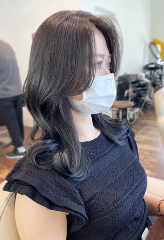 ミディアム 隅野 恭生のヘアスタイル