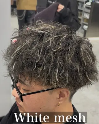 カラー パーマ メンズ メンズ特化⚡️パーマ テッタのヘアスタイル