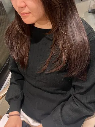 ロング 吉田 理那のヘアスタイル