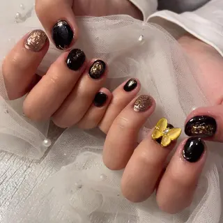 ネイル Tinaネイル 難波のネイルデザイン
