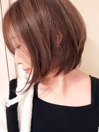 ショート カラー au美容室 栄矢場町のヘアスタイル