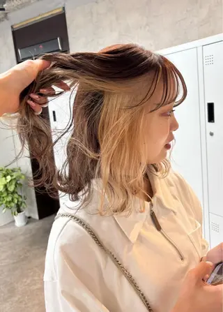セミロング limit ユイカ/ ハイトーンカラー💫のヘアスタイル