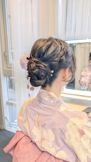 セミロング ヘアアレンジ 似合わせヘアメイク 🫧moko🫧のヘアスタイル