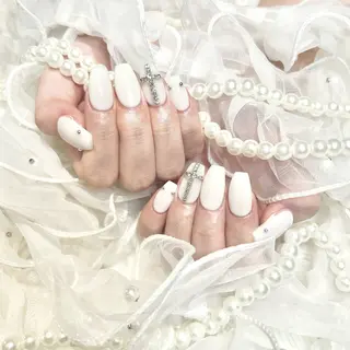 ネイル WISTERIA reikaのネイルデザイン