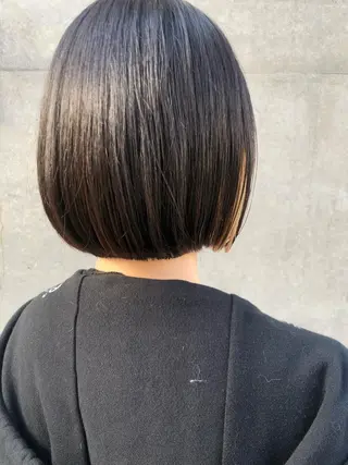 ショート カラー やまさきえりこ ニュアンスパーマのヘアスタイル