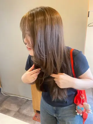ロング みやけ ひなのヘアスタイル