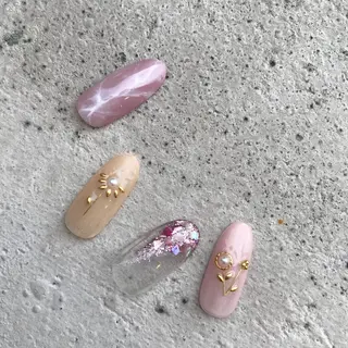 ネイル MIORA︎ マツエク×ネイルのネイルデザイン