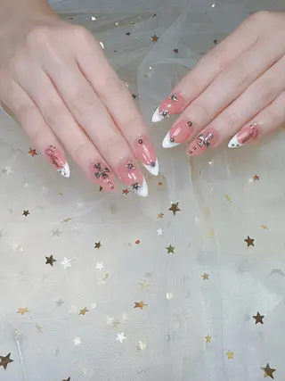 ネイル W·nail salonのネイルデザイン
