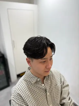 パーマ メンズ 深澤 知樹のヘアスタイル