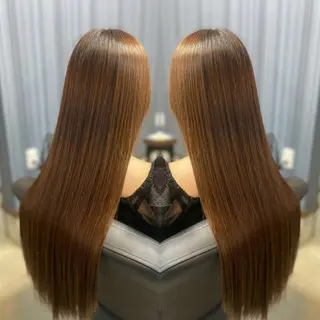 ロング 伊藤 詩織のヘアスタイル