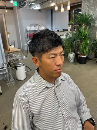 メンズ ノヤマ マナの眉毛・アイブロウイメージ