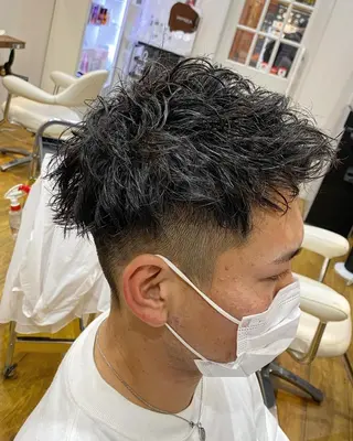 パーマ メンズ 原田 涼矢のヘアスタイル