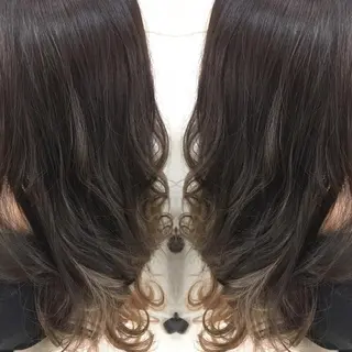 セミロング ロング カラー 髪質改善 中川　翔のヘアスタイル