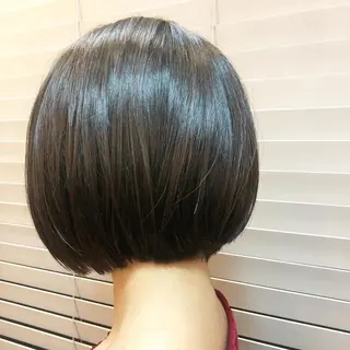 ショート ボブ/縮毛/レイヤー モトナリのヘアスタイル