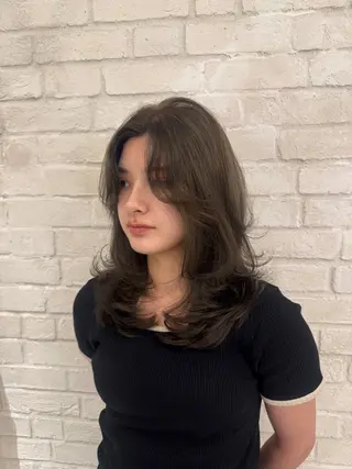 ミディアム TiffaGINZA /Momokaのヘアスタイル