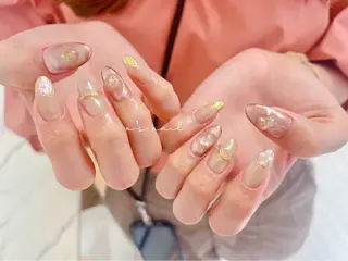 ネイル e’s nail Lumièreのネイルデザイン