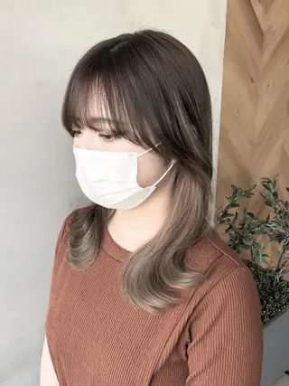 ミディアム カラー LOOP hairのヘアスタイル