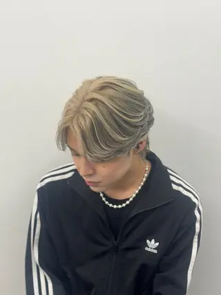 カラー ヘアアレンジ メンズ 渋谷のブリーチカラー シェフ🧑‍🍳蓮のヘアスタイル