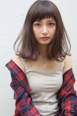 ショート ミディアム セミロング ロング マツエク・マツパ ハイトーンブリーチ 土坂 由志【京都】のヘアスタイル