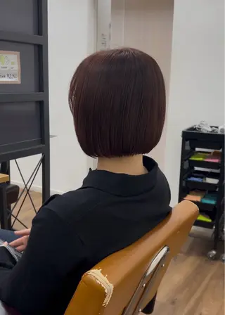 ミディアム カラー 東山 紗月のヘアスタイル