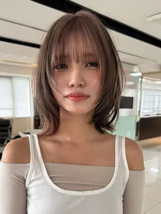 ミディアム 宇野愛華∕ パーマスタイルのヘアスタイル
