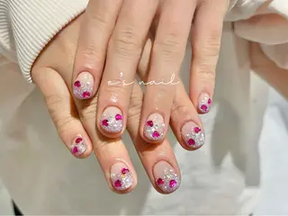 ネイル e’s nail Lumièreのネイルデザイン