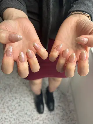 ネイル 小松 千冬のネイルデザイン