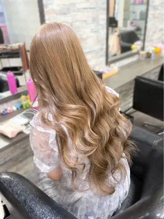 ロング カラー ハイトーンエクステ 🎩カズキ🎩のヘアスタイル
