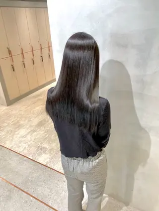 セミロング 髪質改善/縮毛矯正 山口蒼太のヘアスタイル