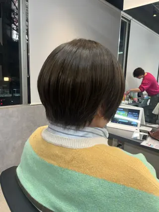 ショート レイヤー×透明感 仙台\RIKUのヘアスタイル