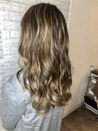 セミロング カラー ヘアアレンジ 美髪・艶髪特化美容師 RYOJIのヘアスタイル